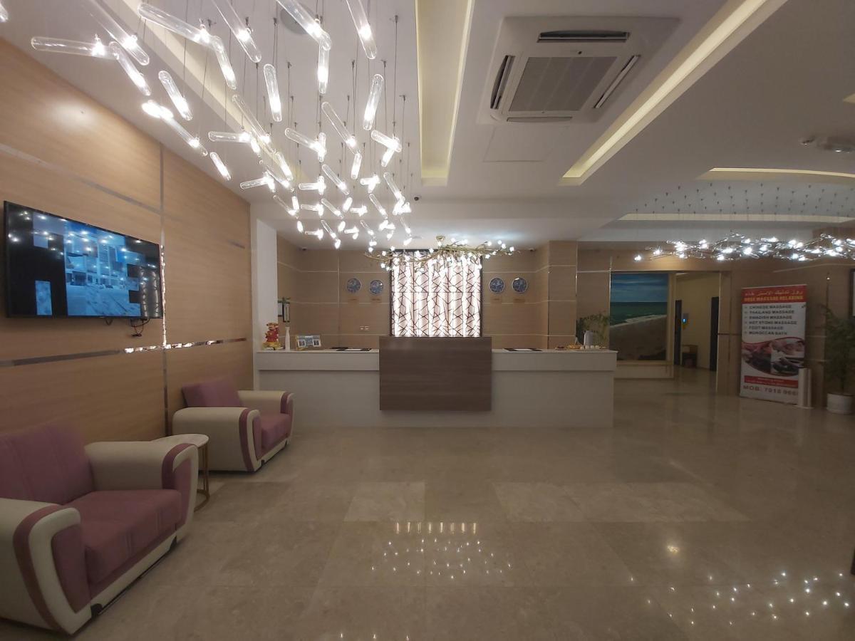 Season Inn Hotel Барка Екстериор снимка