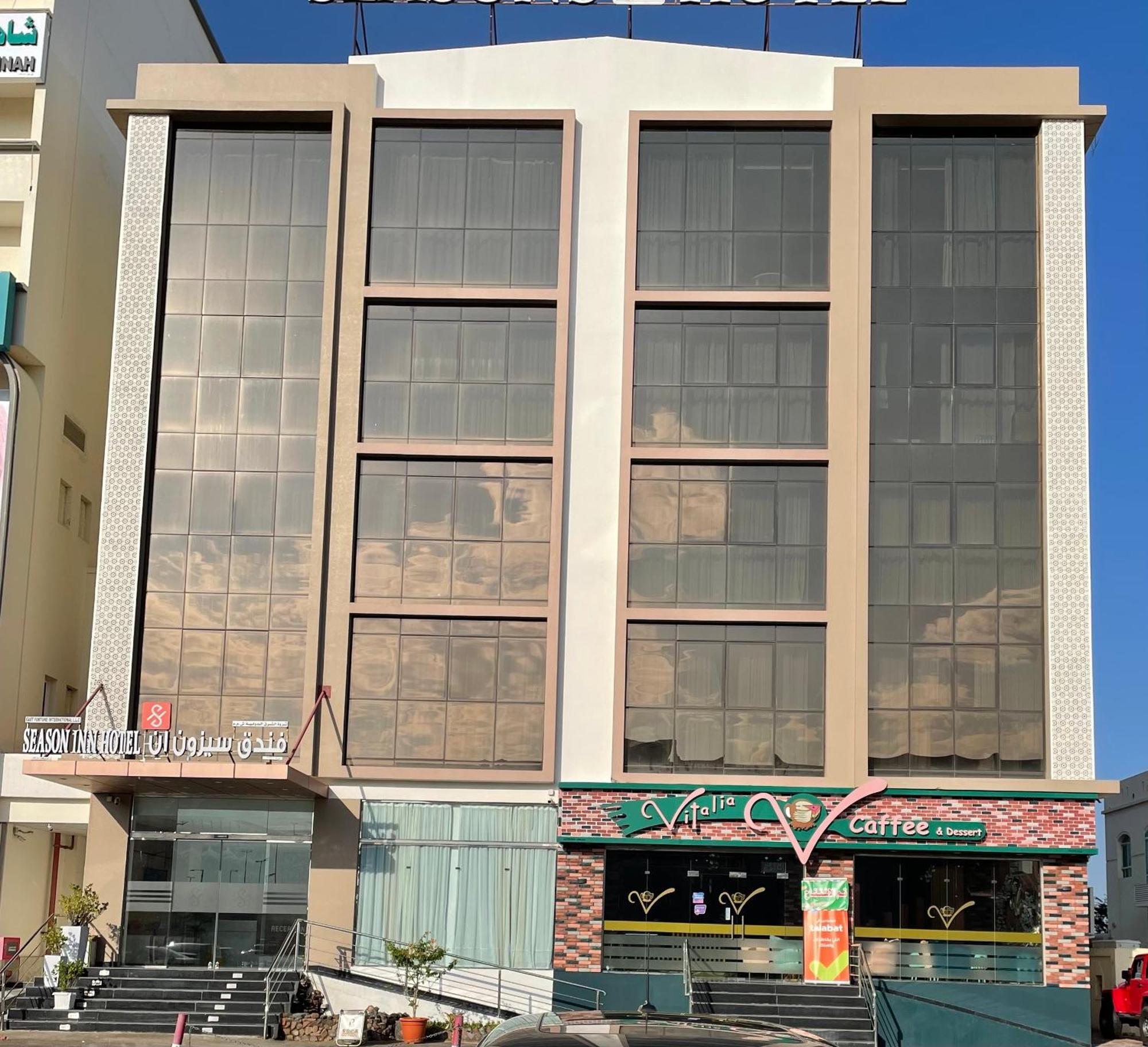 Season Inn Hotel Барка Екстериор снимка